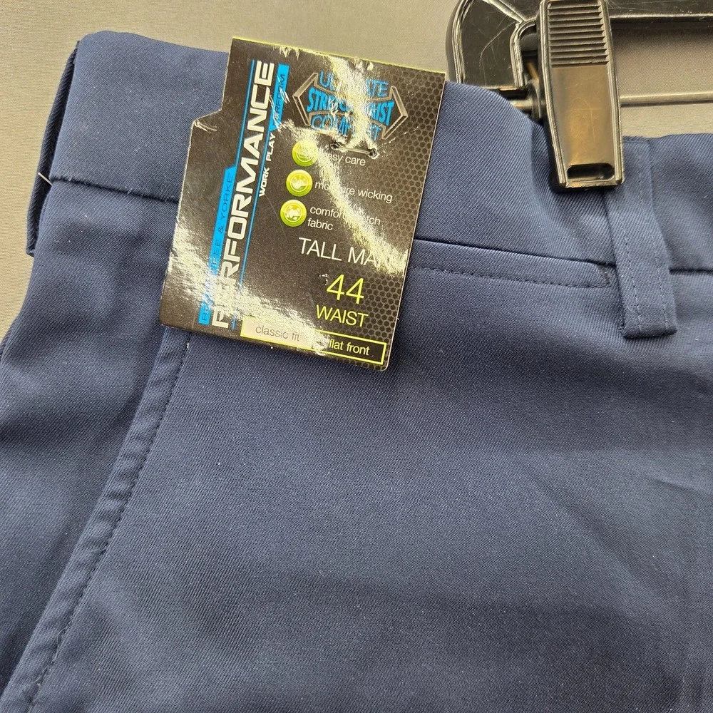 Roundtree & Yorke Mens 44 Navy Blue Performance Tall Classic Fit Shorts NWT